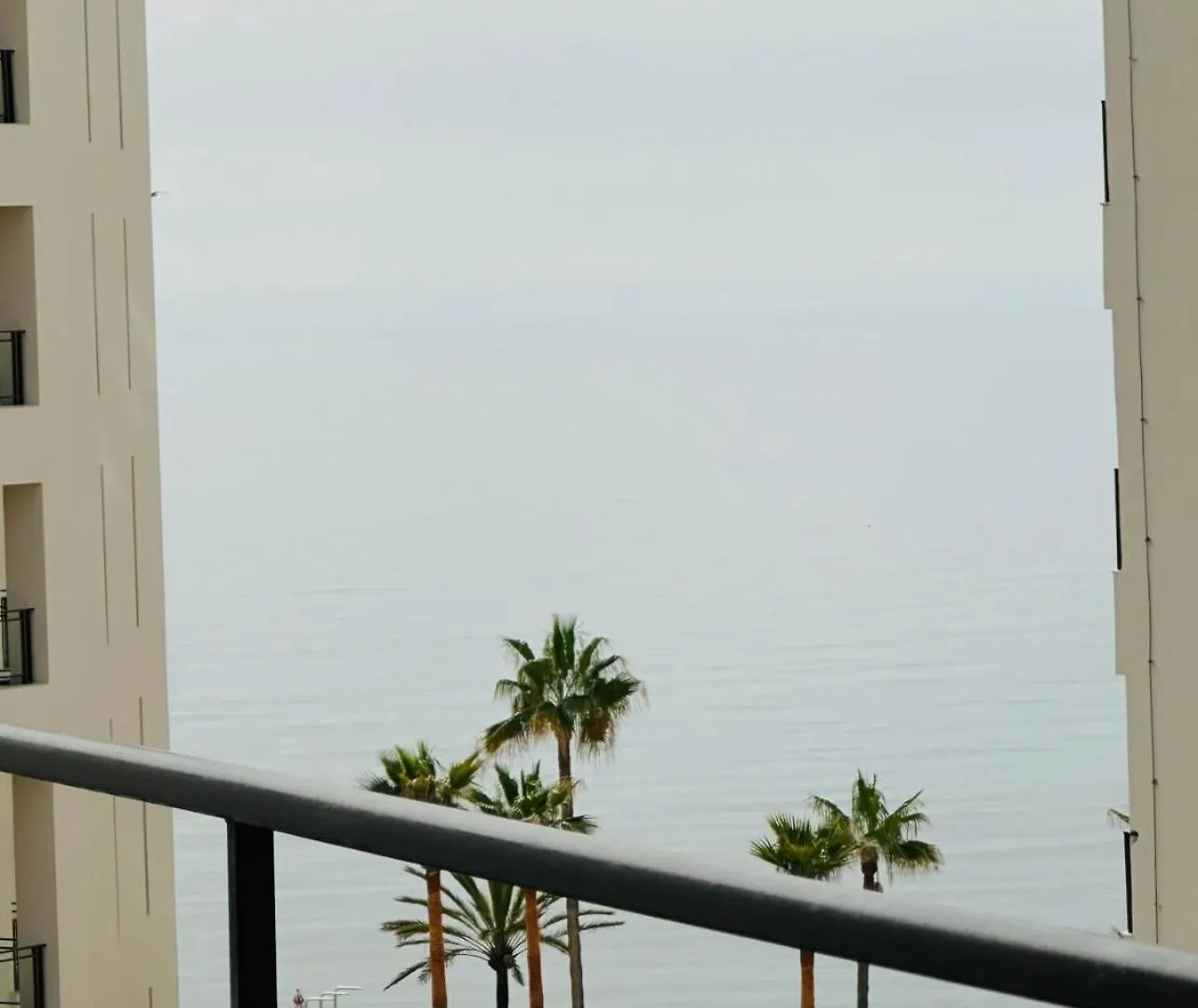 Apartamentos Torre De Marbella El Fuerte - Heart Of Marbella, Steps From The Beach