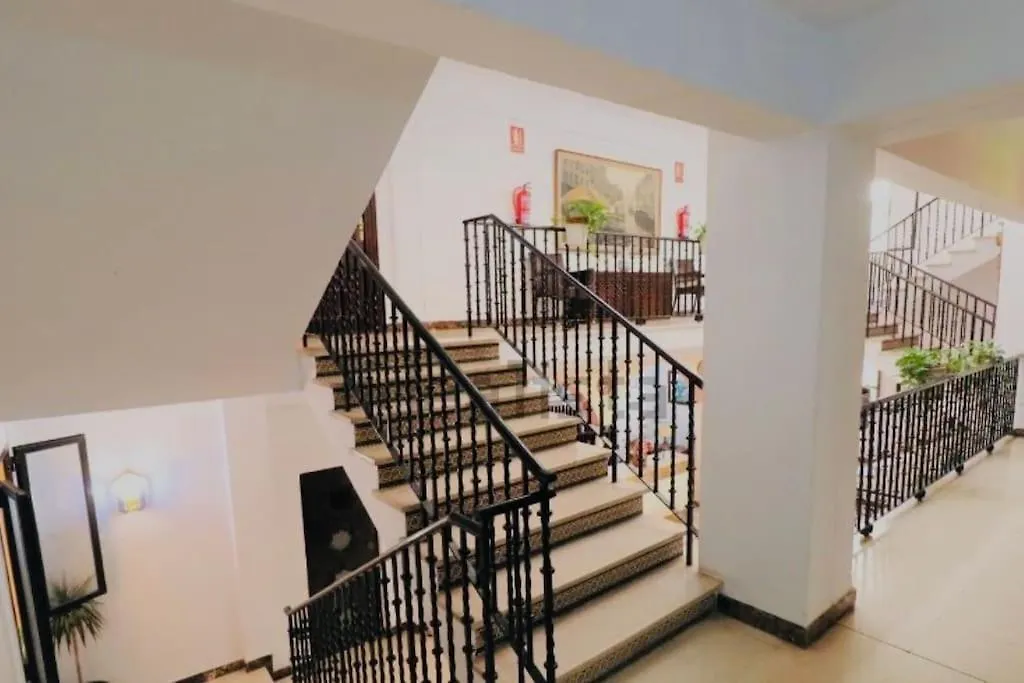 Apartamentos Torre De Marbella El Fuerte - Heart Of Marbella, Steps From The Beach Spanje